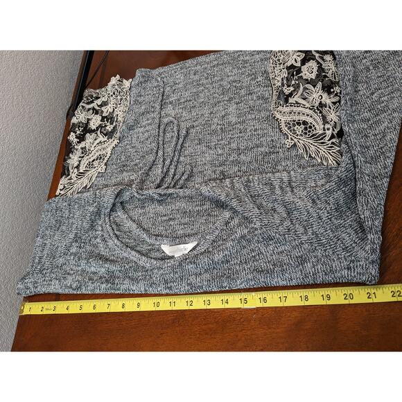 Charming Charlie Embroidered Sweater L Black Long Sleeve Accent Knit Tie in Back - Picture 8 of 10